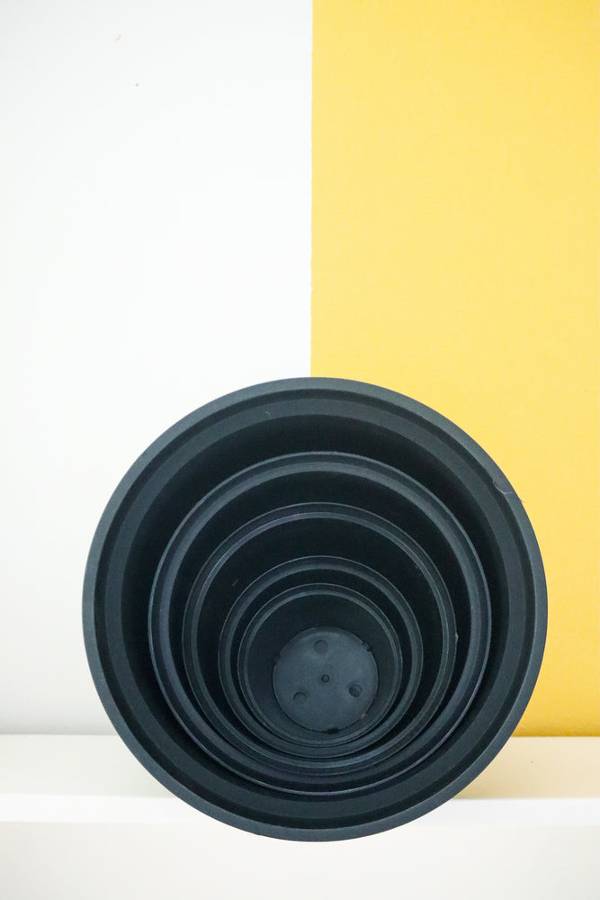 Black Plastic Pot